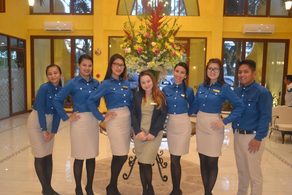 The Pepperland Hotel เลกัซปี ภายนอก รูปภาพ