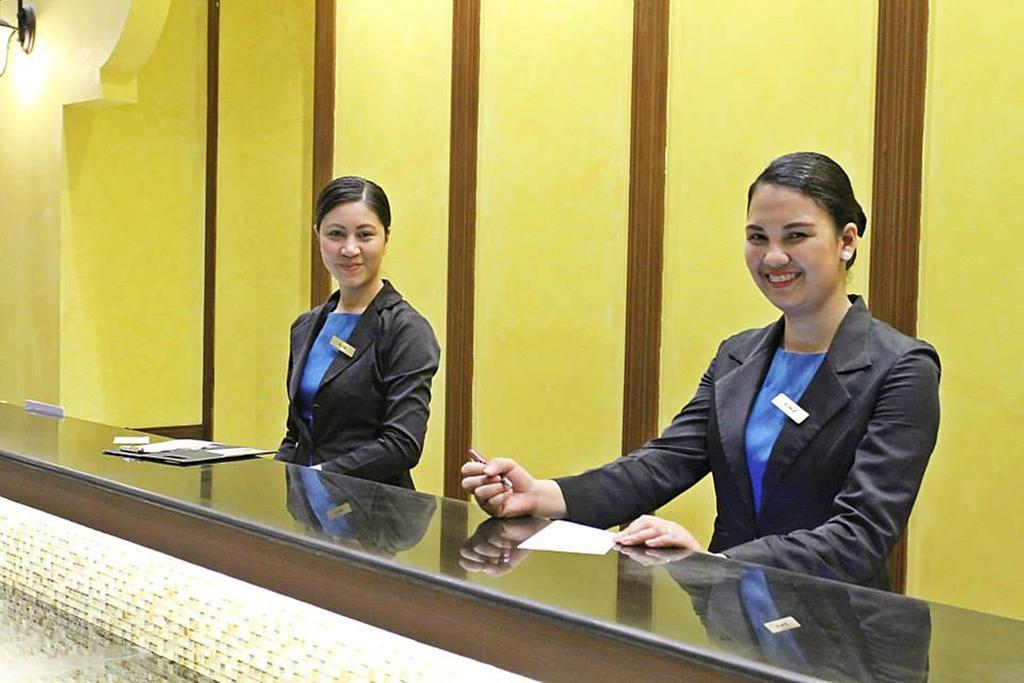 The Pepperland Hotel เลกัซปี ภายนอก รูปภาพ